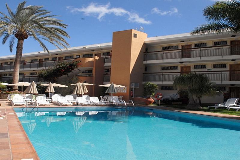 Hotel Nogalera à San Bartolomé Extérieur photo